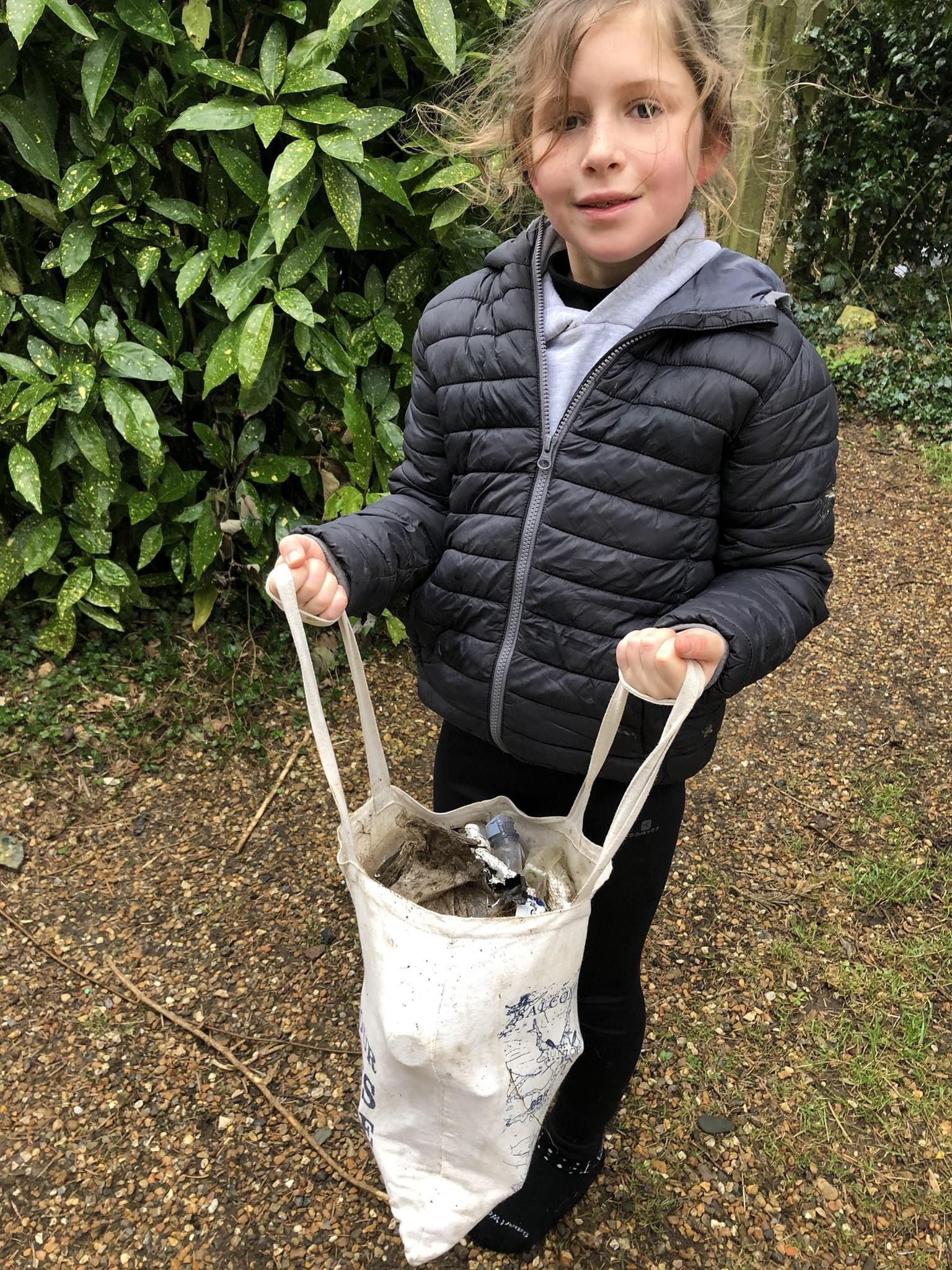 Team - Rosie Mills joining cousin Alexa in the litter pick 