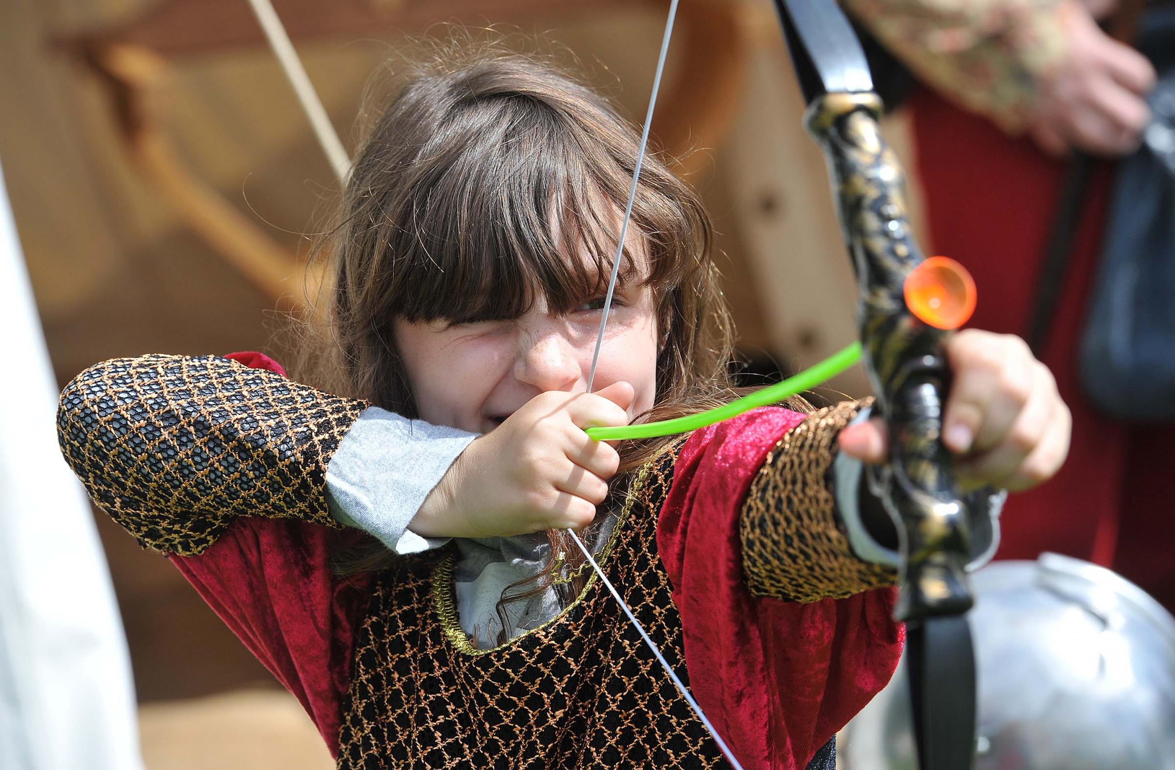 Archers To Descend On Castle Park For Return Of Medieval Festival Gazette